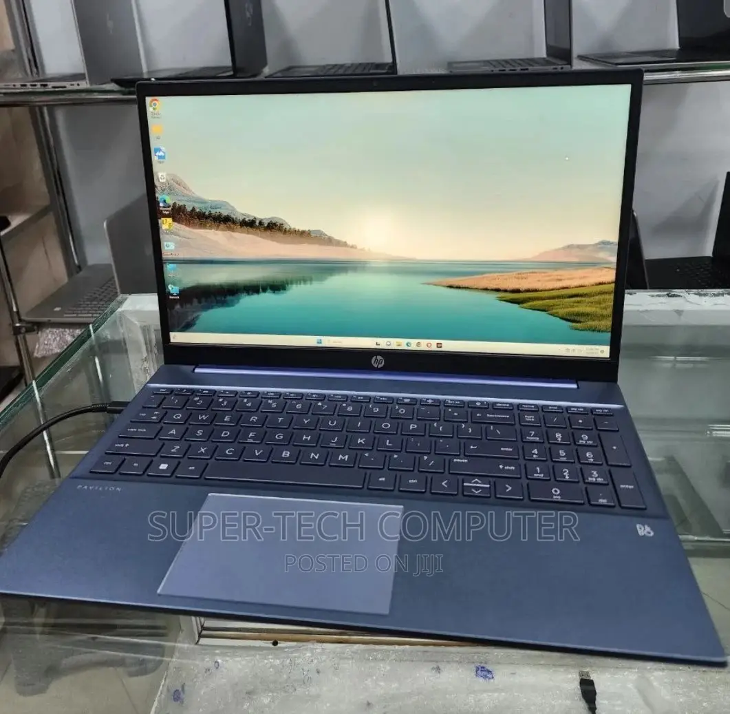 New Laptop HP Pavilion G7 8GB Intel Core I7 SSD 512GB