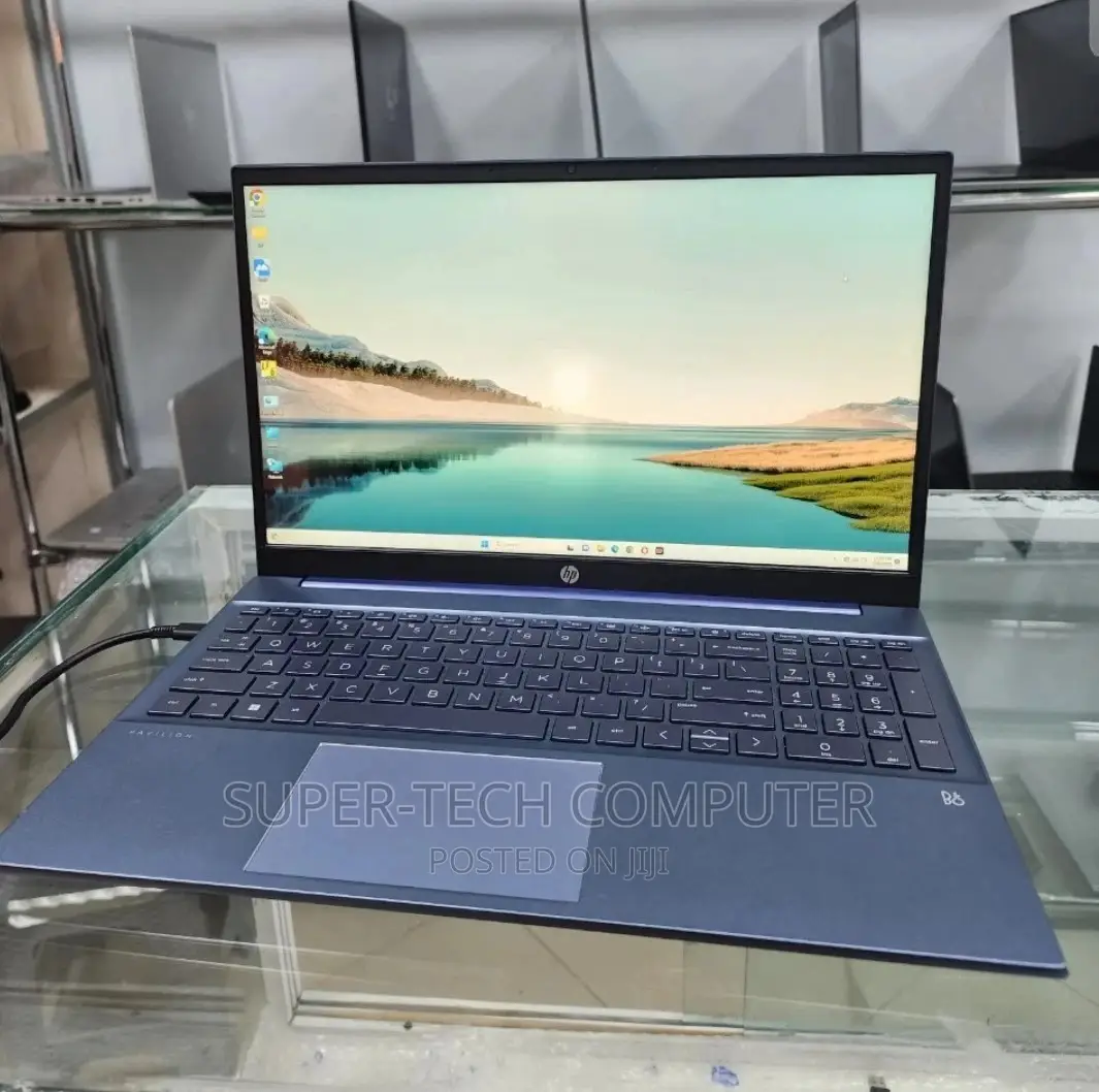 New Laptop HP Pavilion G7 8GB Intel Core I7 SSD 512GB