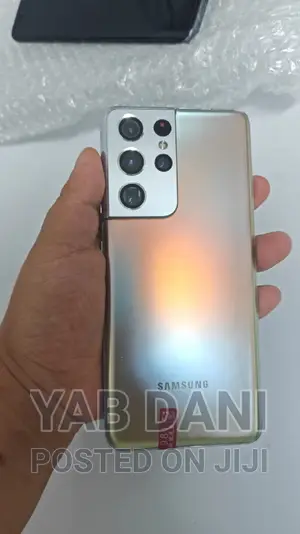 Photo - New Samsung Galaxy S21 Ultra 5G 256 GB Silver