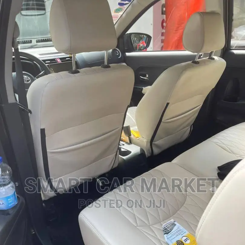 Toyota Rush 2021 Purple