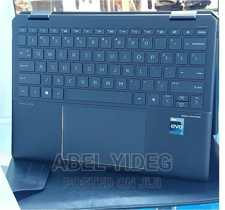 New Laptop HP Spectre X360 16GB Intel Core I7 SSD 512GB