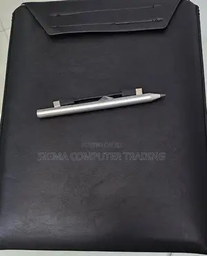 New Laptop HP Spectra 13 16GB Intel Core I7 SSD 1T