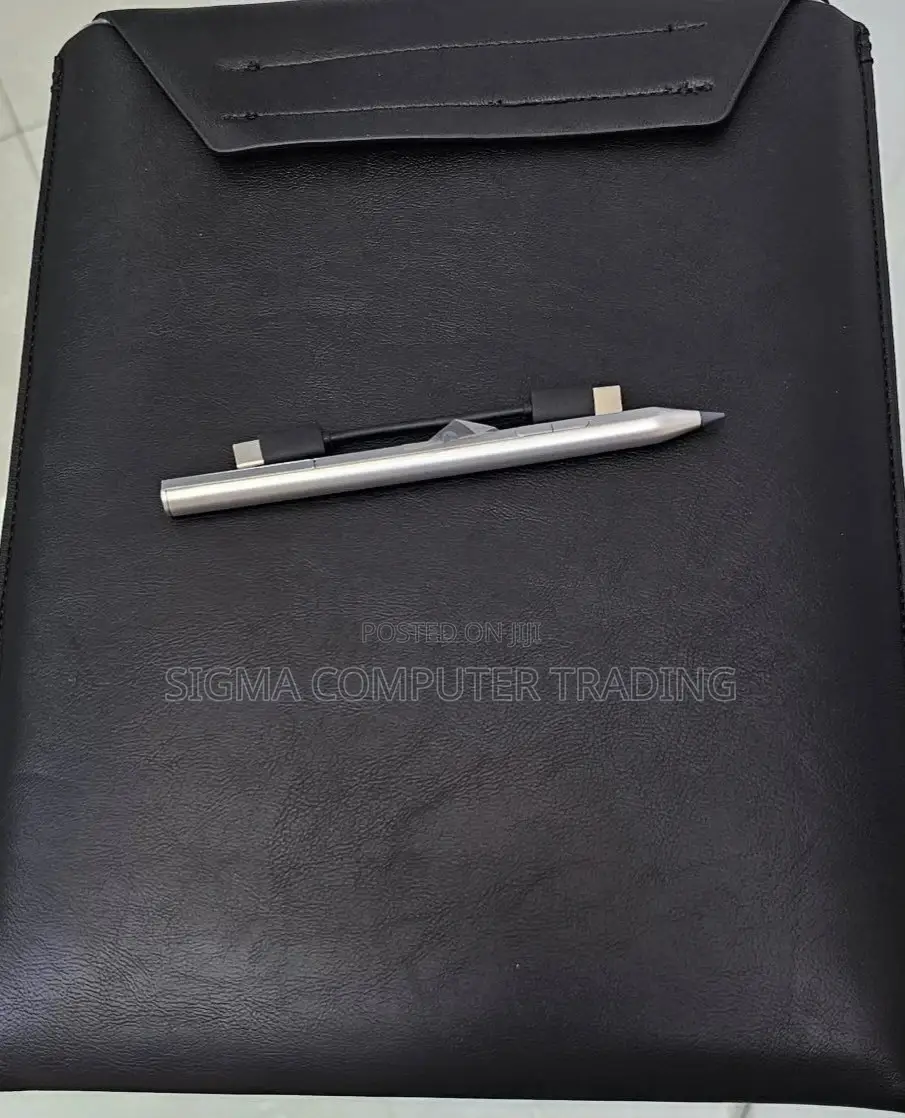 New Laptop HP Spectra 13 16GB Intel Core I7 SSD 1T