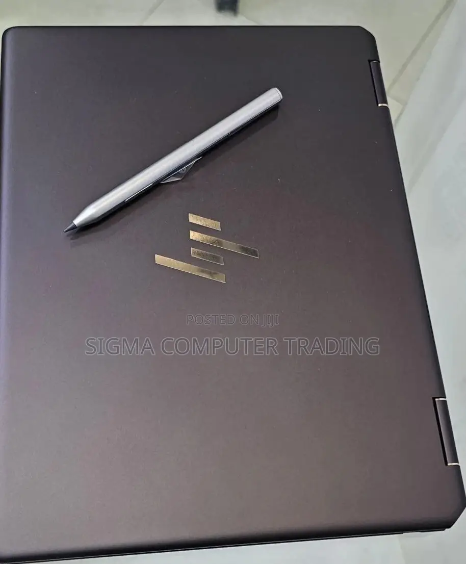 New Laptop HP Spectra 13 16GB Intel Core I7 SSD 1T