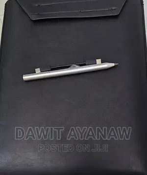 New Laptop HP Spectra 13 16GB Intel Core I7 SSD 1T