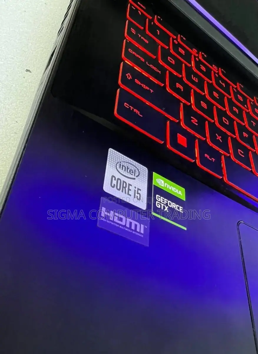 New Laptop MSI GF63 8GB Intel Core I5 SSD 256GB