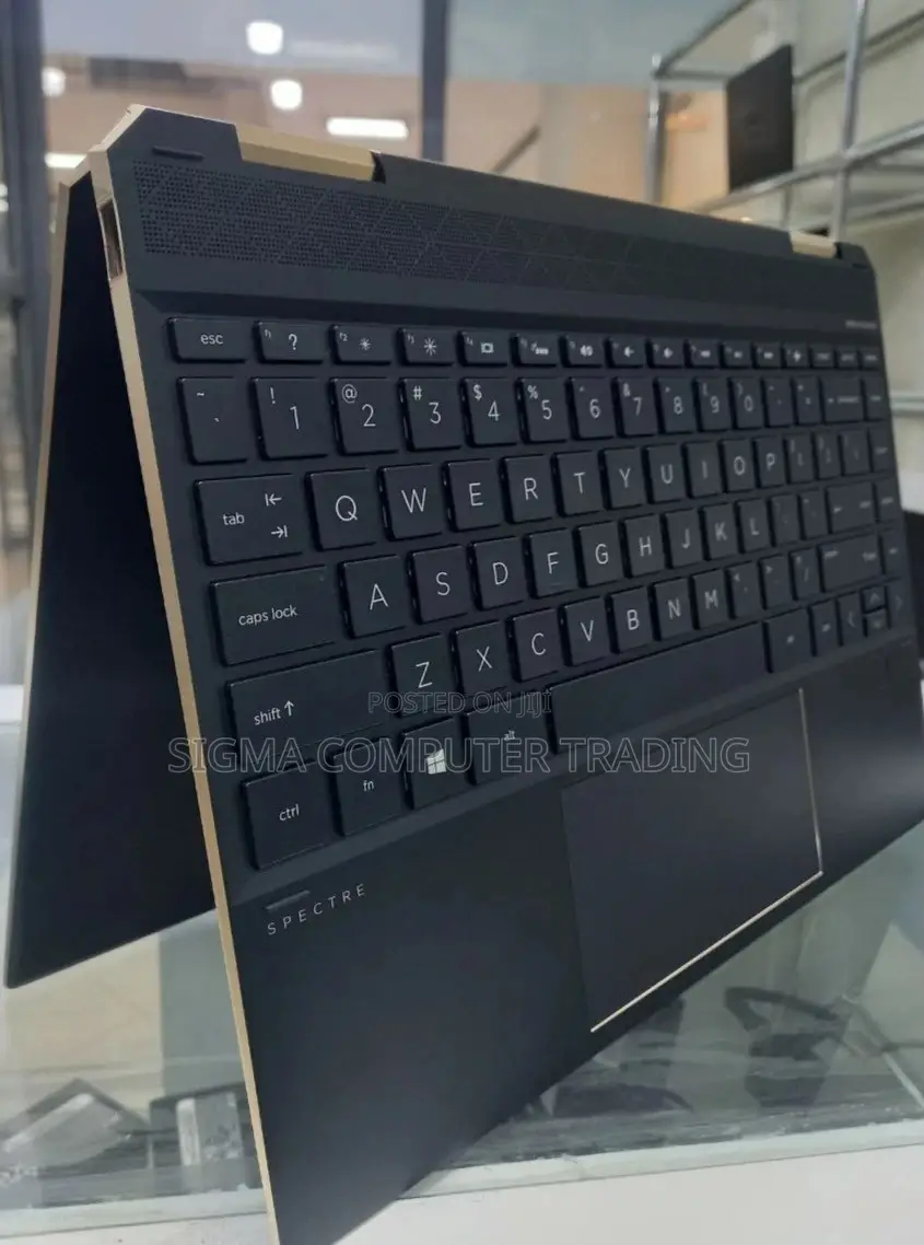 New Laptop HP Spectre 16GB Intel Core I7 SSD 512GB