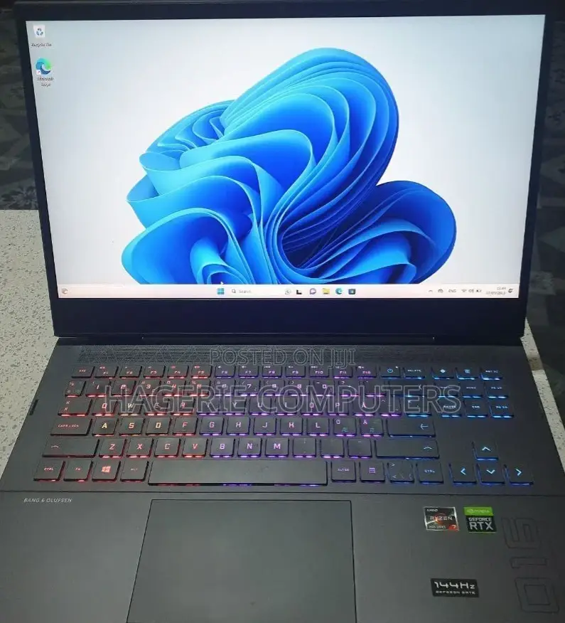 New Laptop HP Omen 15t 16GB AMD Ryzen 7 SSD 1T