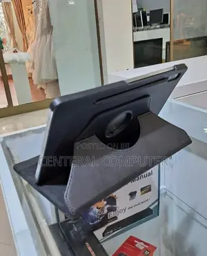 Photo - New Samsung Galaxy Tab S7 128 GB Black