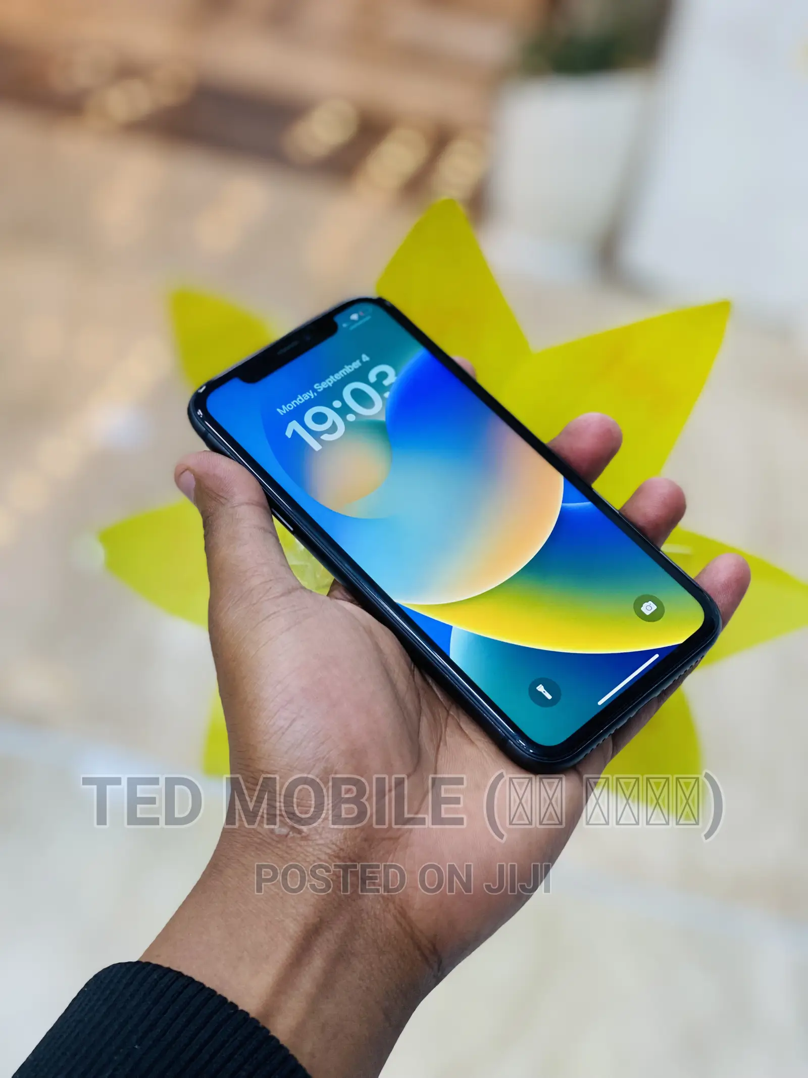 Apple iPhone 11 64 GB Yellow