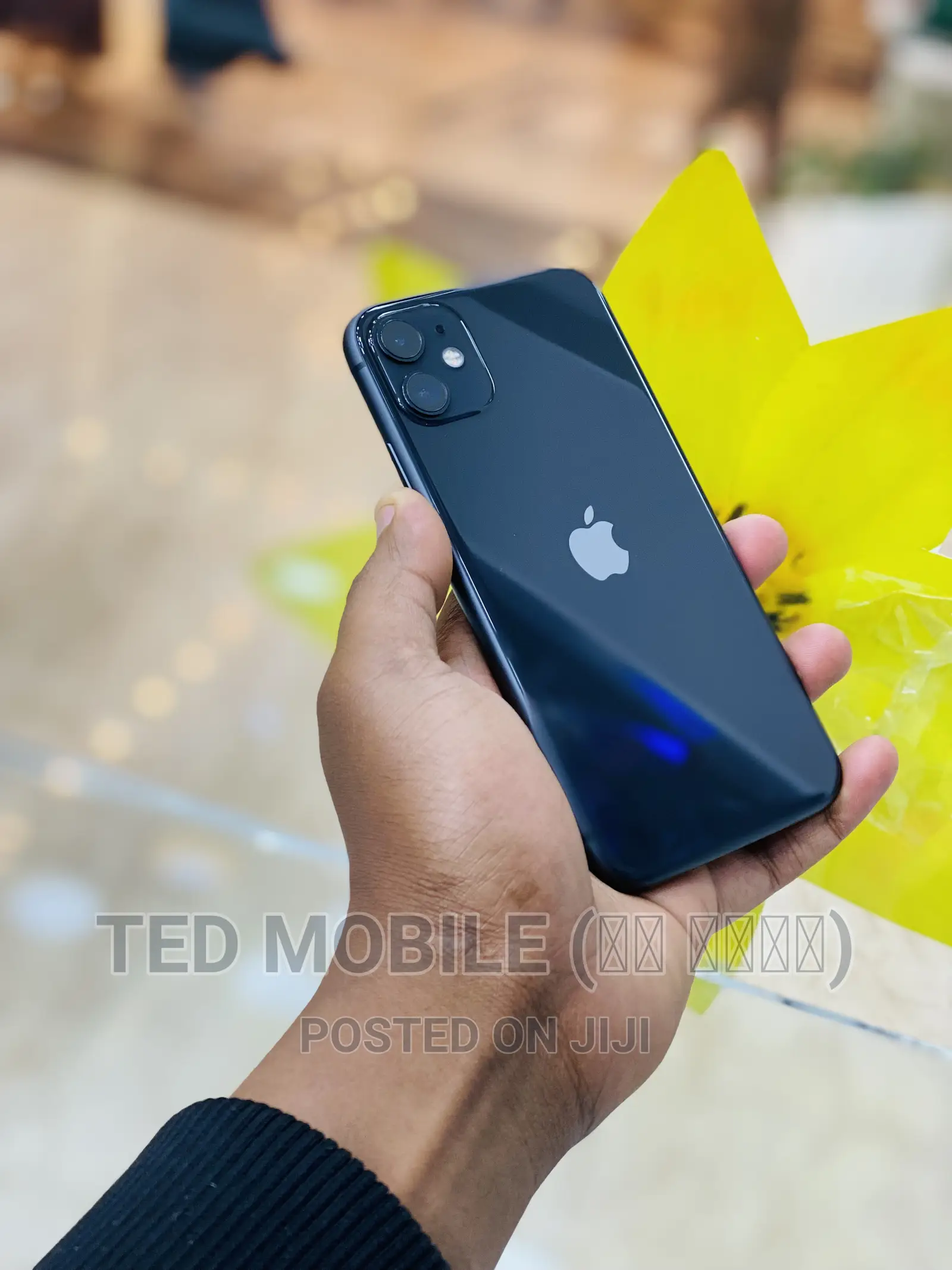 Apple iPhone 11 64 GB Yellow
