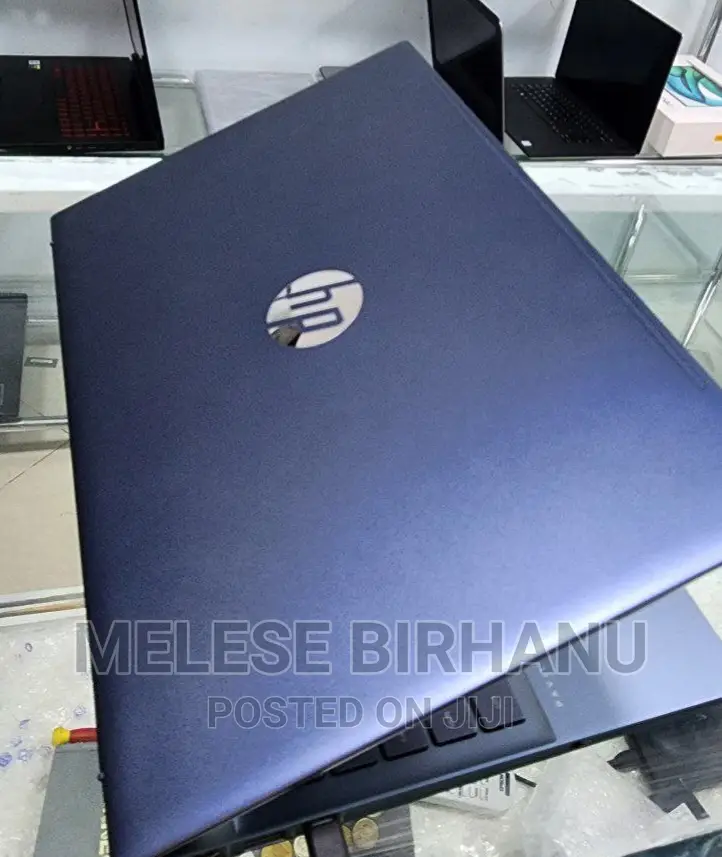 New Laptop HP Pavilion 15 8GB Intel Core I7 SSD 512GB