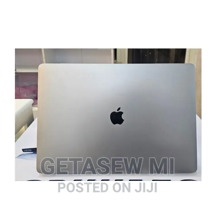 New Laptop Apple MacBook Pro 2019 16GB Intel Core I7 SSD 512GB