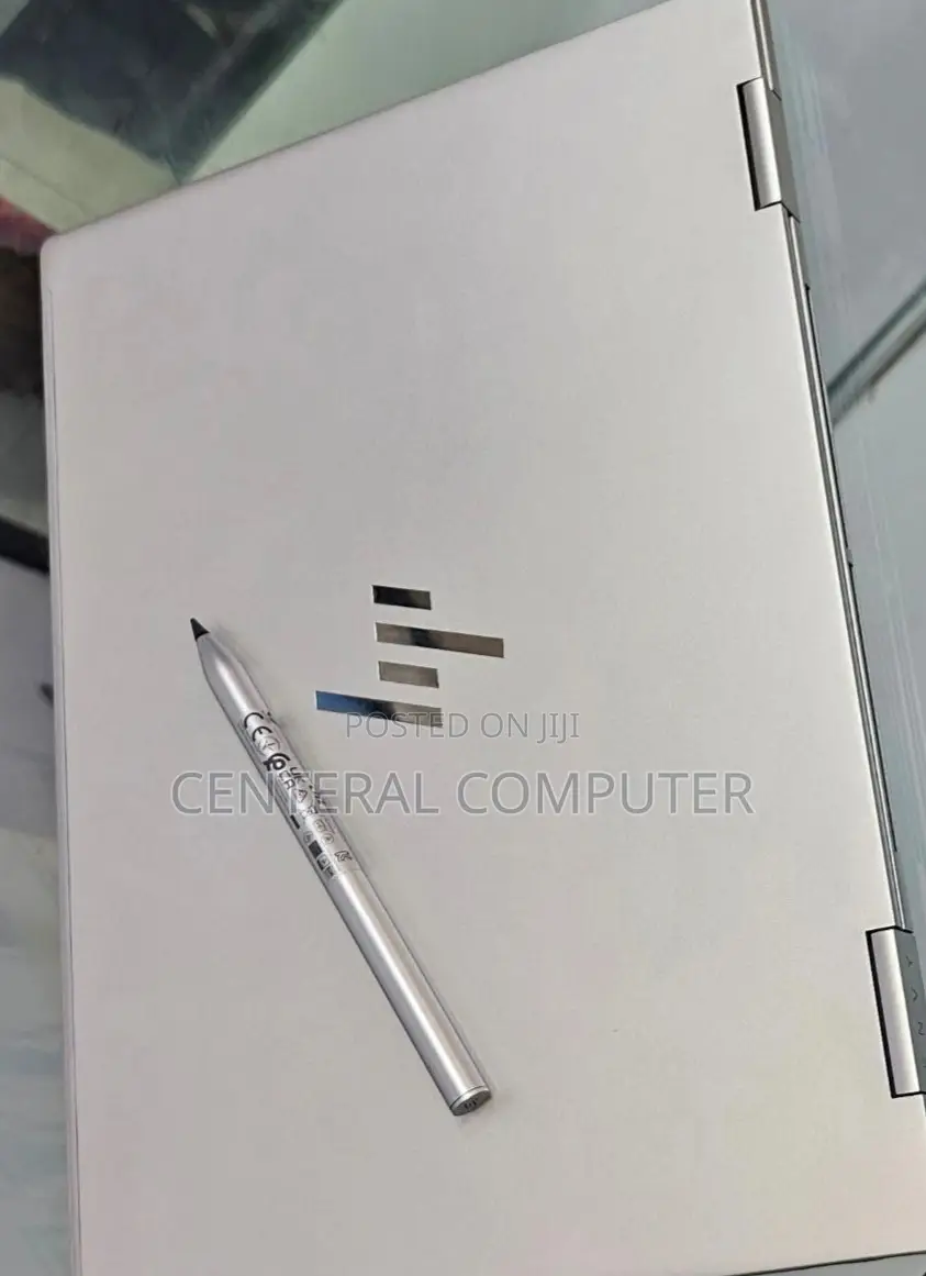 New Laptop HP Envy X360 15t 8GB Intel Core I7 SSD 512GB