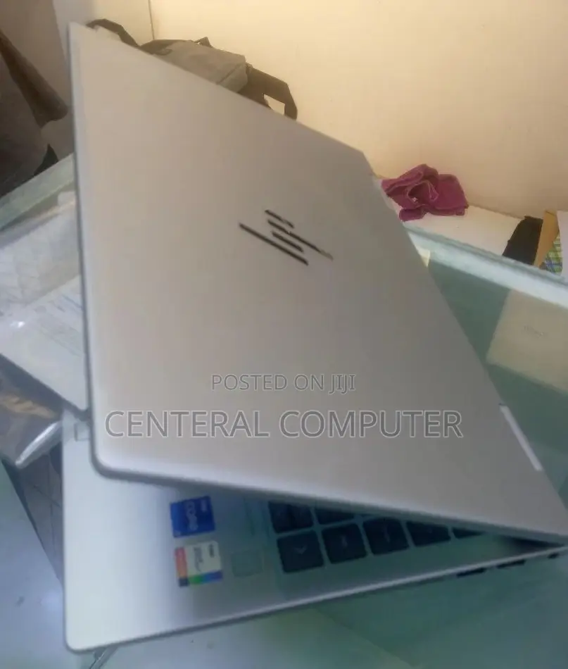 New Laptop HP Envy X360 15t 16GB Intel Core I7 SSD 1T