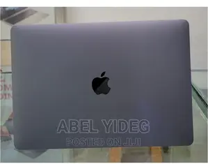 New Laptop Apple MacBook Pro M1 8GB Apple M1 Pro SSD 256GB