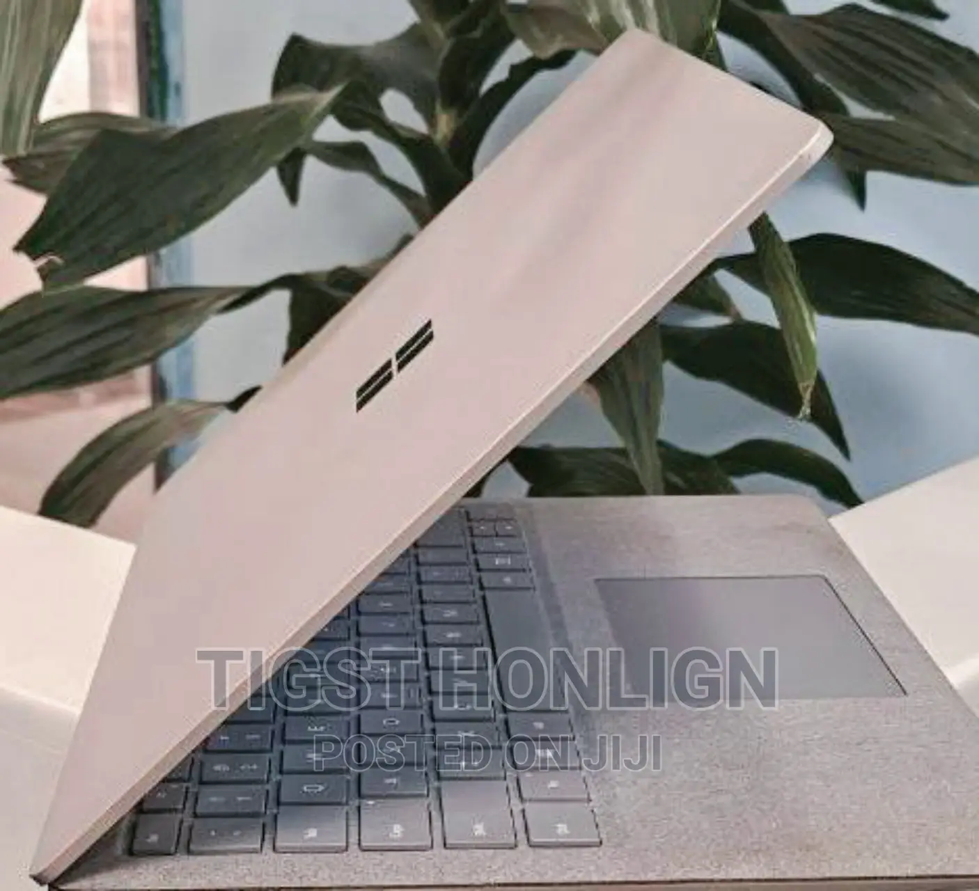 New Laptop Microsoft Surface 2 16GB Intel Core I7 SSD 512GB