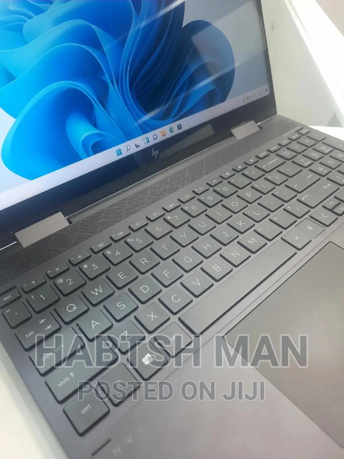 New Laptop HP Envy X360 16GB AMD Ryzen 7 SSD 512GB