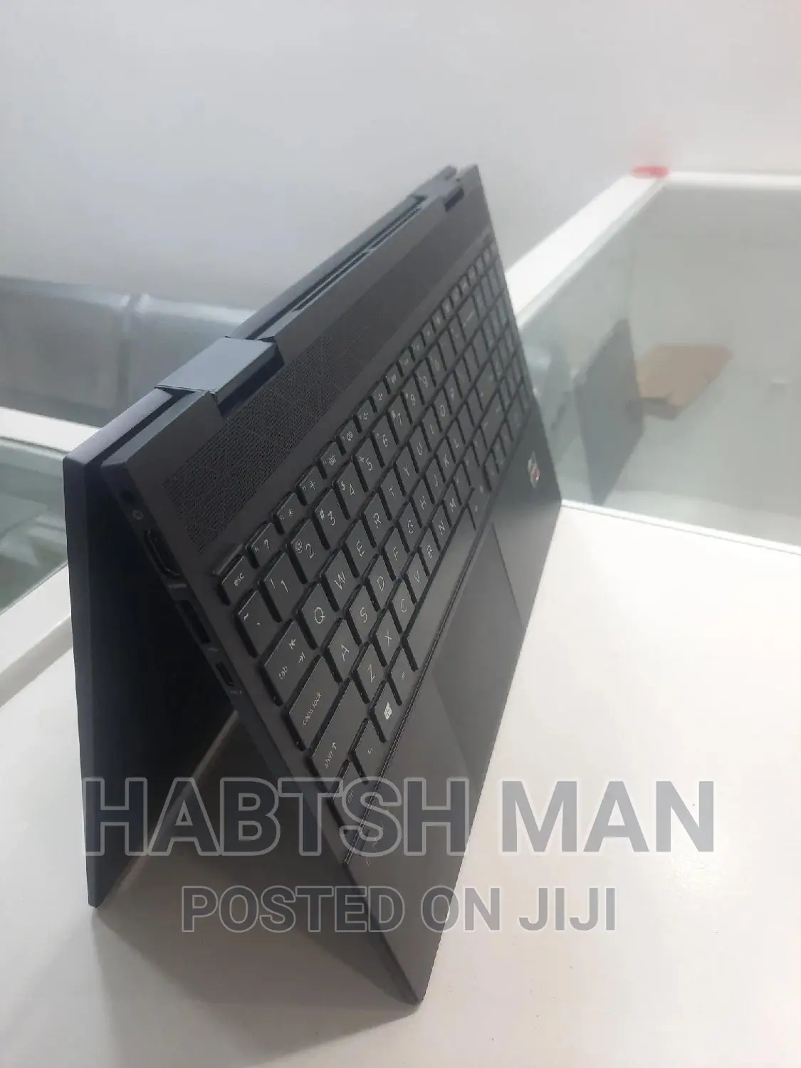 New Laptop HP Envy X360 16GB AMD Ryzen 7 SSD 512GB