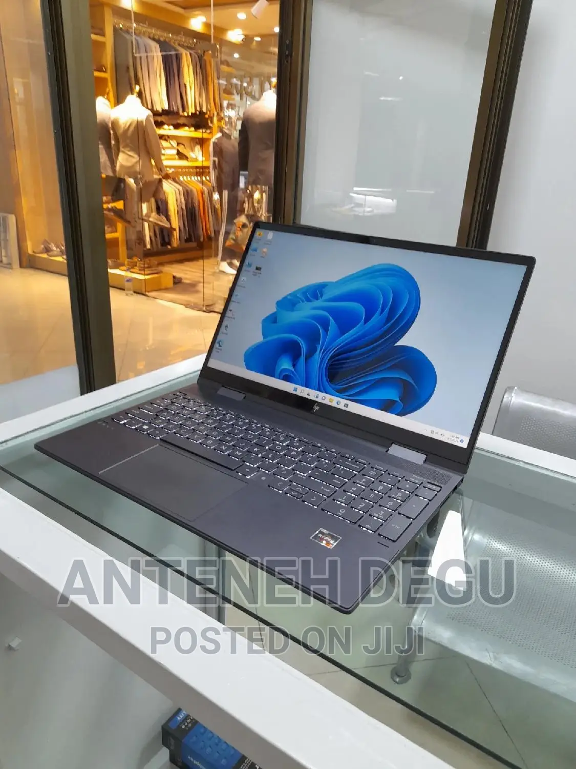 New Laptop HP Envy X360 16GB AMD Ryzen 7 SSD 512GB