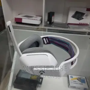 Logitech G733 Wireless Gaming Headset