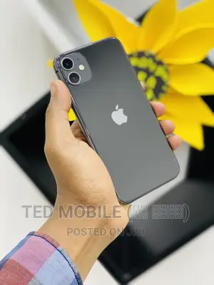 Apple iPhone 11 64 GB Black