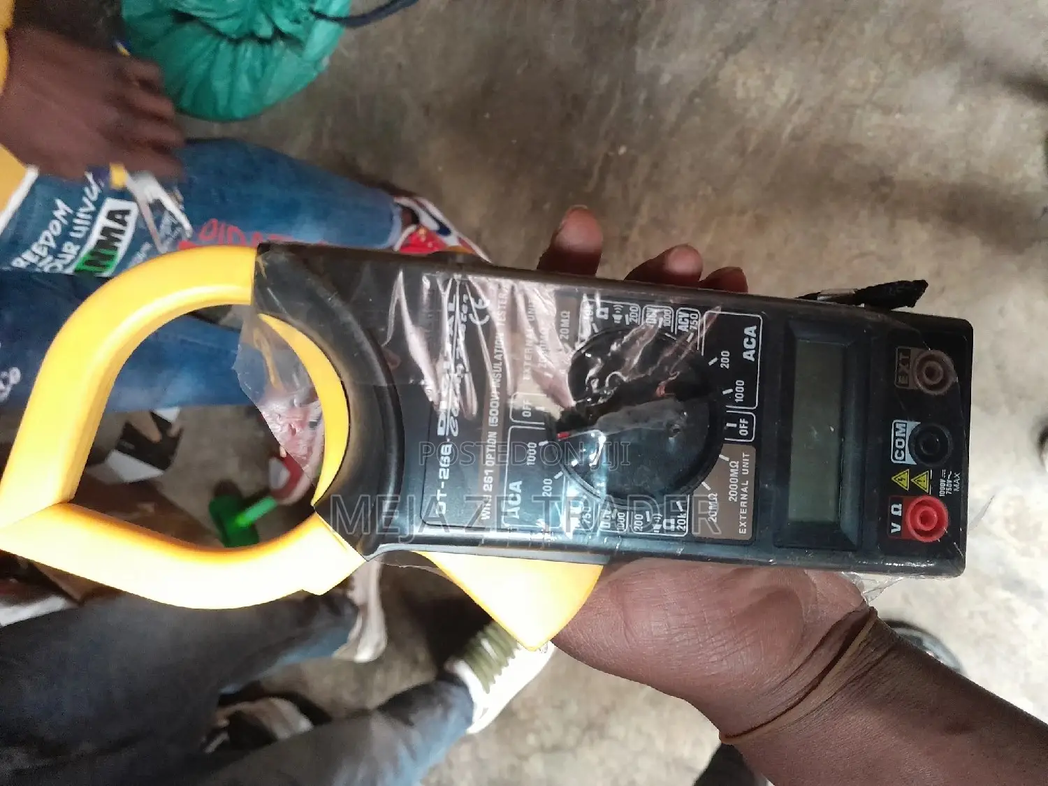 Digital Multi Digital Clamp Meter