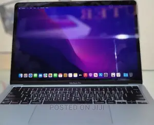 New Laptop Apple MacBook Pro 2020 8GB Apple M1 Pro SSD 256GB