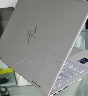 New Laptop HP Envy X360 15z 8GB Intel Core I7 SSD 512GB