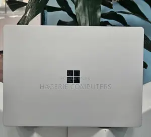 New Laptop Microsoft Surface Laptop 2 8GB Intel Core I5 SSD 256GB