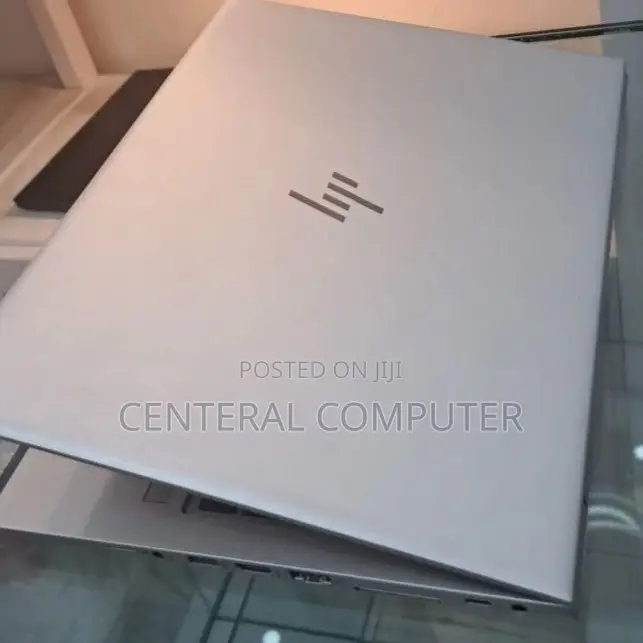 New Laptop HP EliteBook 830 G5 8GB Intel Core I5 SSD 512GB