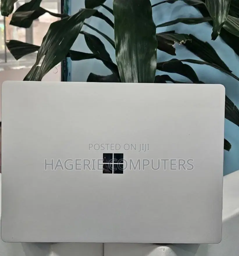 New Laptop Microsoft Surface Laptop 2 16GB Intel Core I7 SSD 512GB