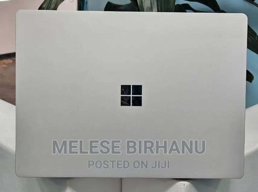New Laptop Microsoft Surface 16GB Intel Core I7 SSD 512GB