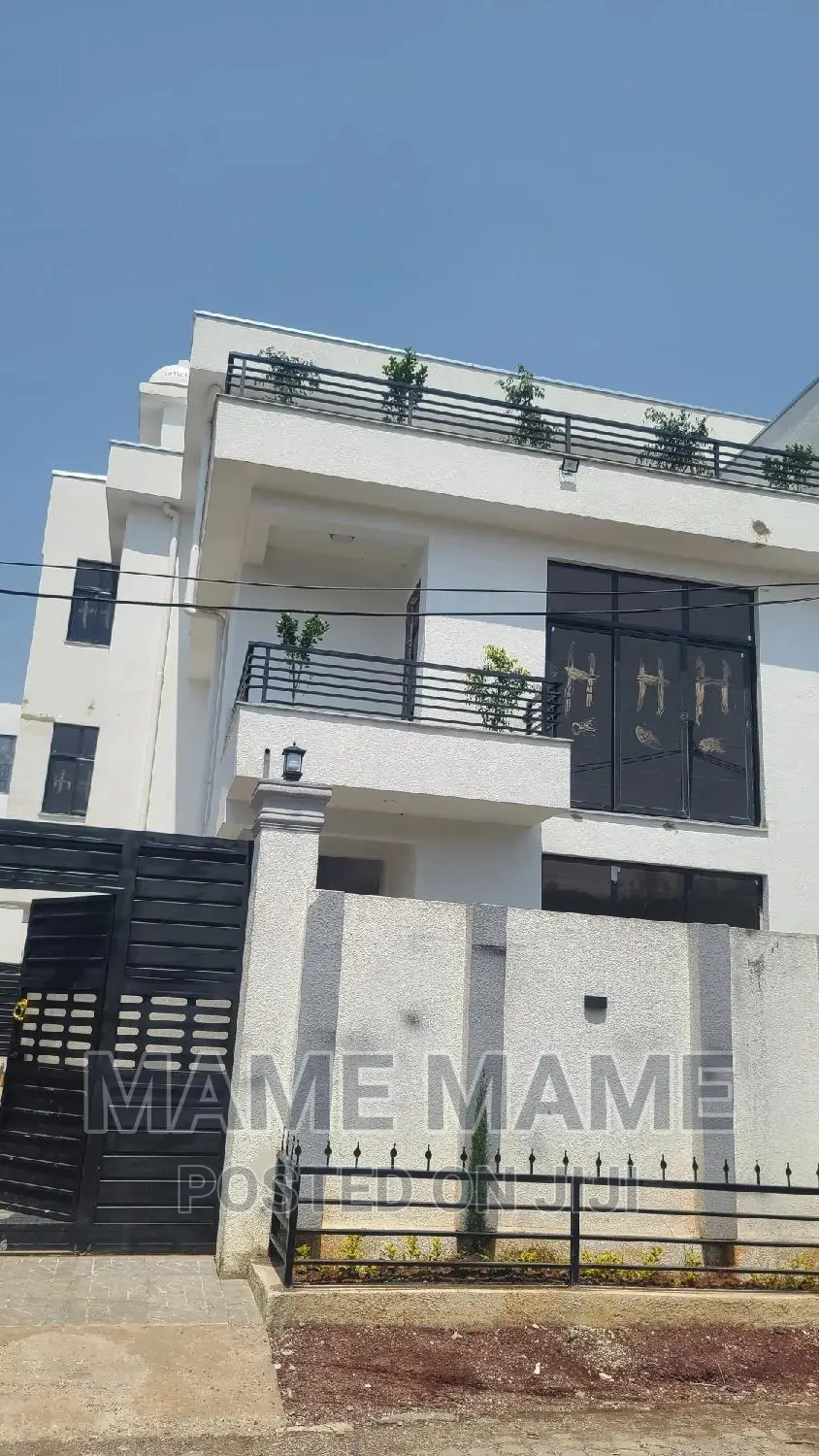 6bdrm House in Addis Abeba, Nifas Silk-Lafto for sale