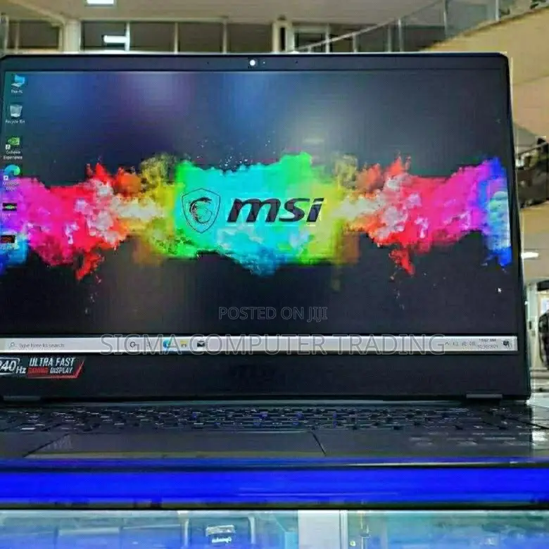 New Laptop MSI Raider GE76 12UGS 16GB Intel Core I7 SSD 1T