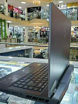 New Laptop MSI Raider GE76 12UGS 16GB Intel Core I7 SSD 1T