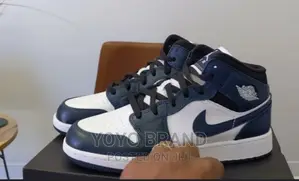 Photo - Air Jordan 1