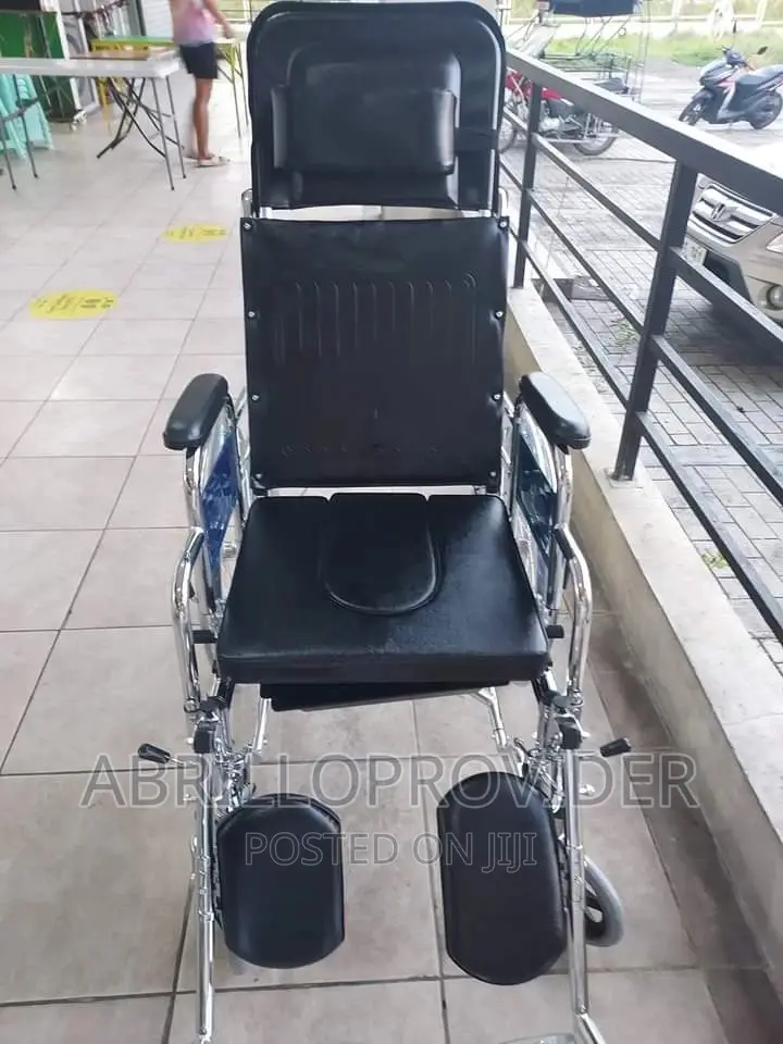 Comfortable Mobile Wheelchair 
Almunium