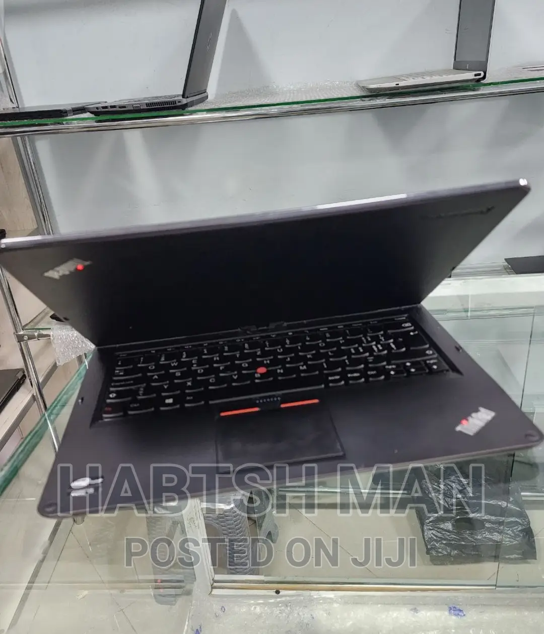 New Laptop Lenovo 300e 4GB Intel Core I5 SSD 256GB