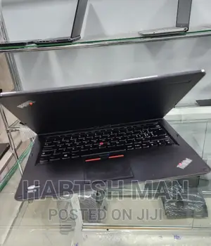 New Laptop Lenovo 300e 4GB Intel Core I5 SSD 256GB