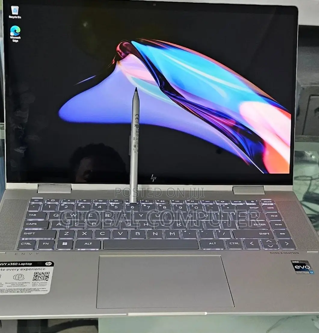 New Laptop HP Envy X360 13z 16GB Intel Core i7 SSD 1T