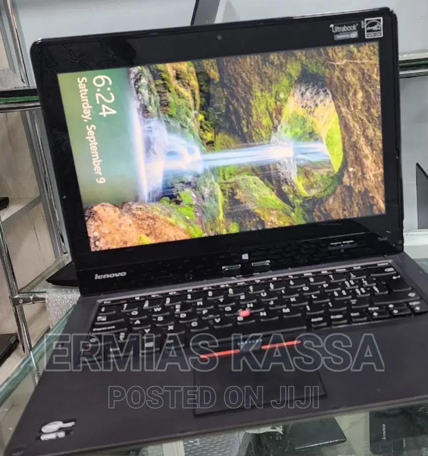 New Laptop Lenovo ThinkPad Yoga 4GB Intel Core I5 SSD 256GB