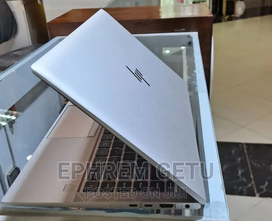 New Laptop HP EliteBook 840 16GB AMD Ryzen 5 SSD 512GB