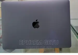 New Laptop Apple MacBook Pro M1 8GB Apple M1 Pro SSD 256GB