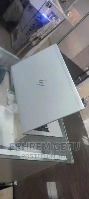 New Laptop HP EliteBook 840 8GB Intel Core I7 SSD 512GB