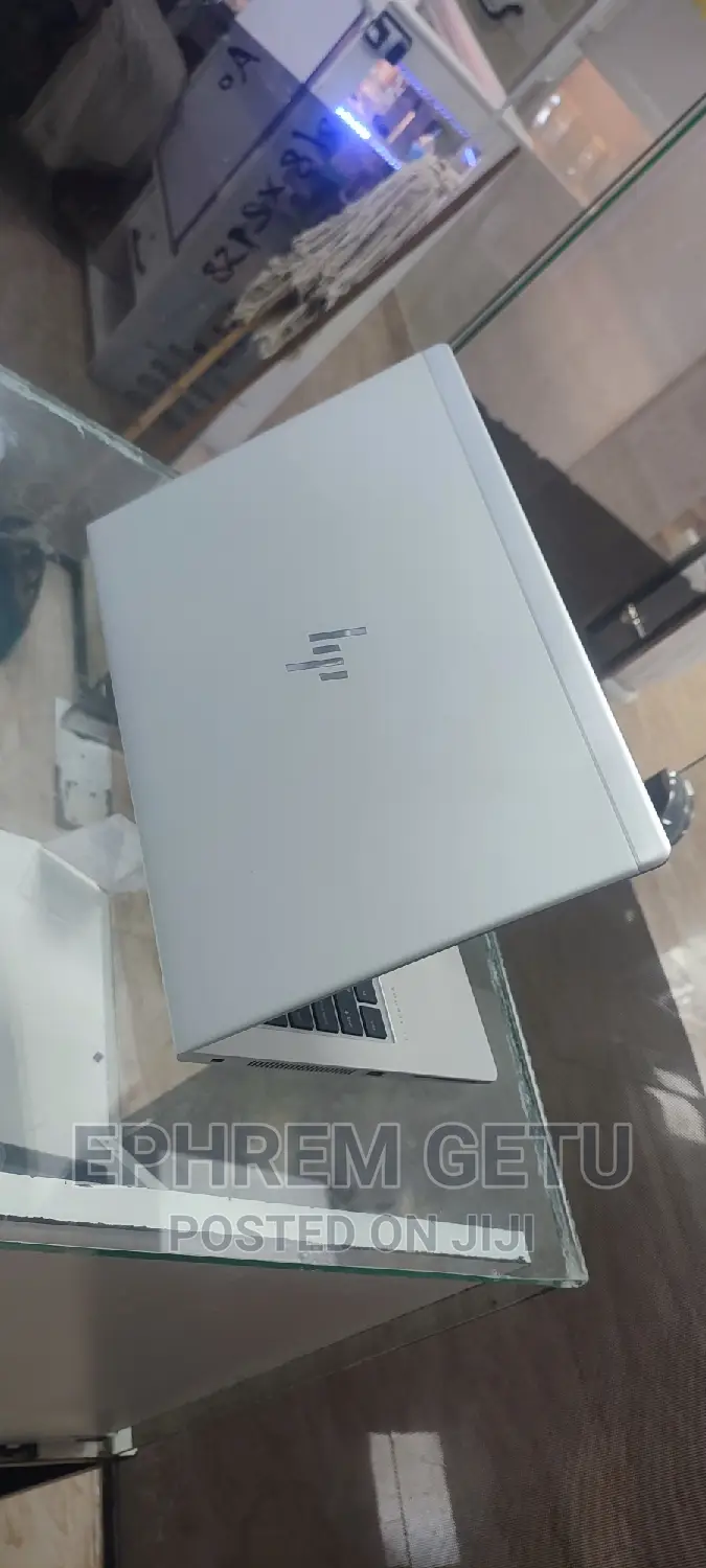 New Laptop HP EliteBook 840 8GB Intel Core I7 SSD 512GB