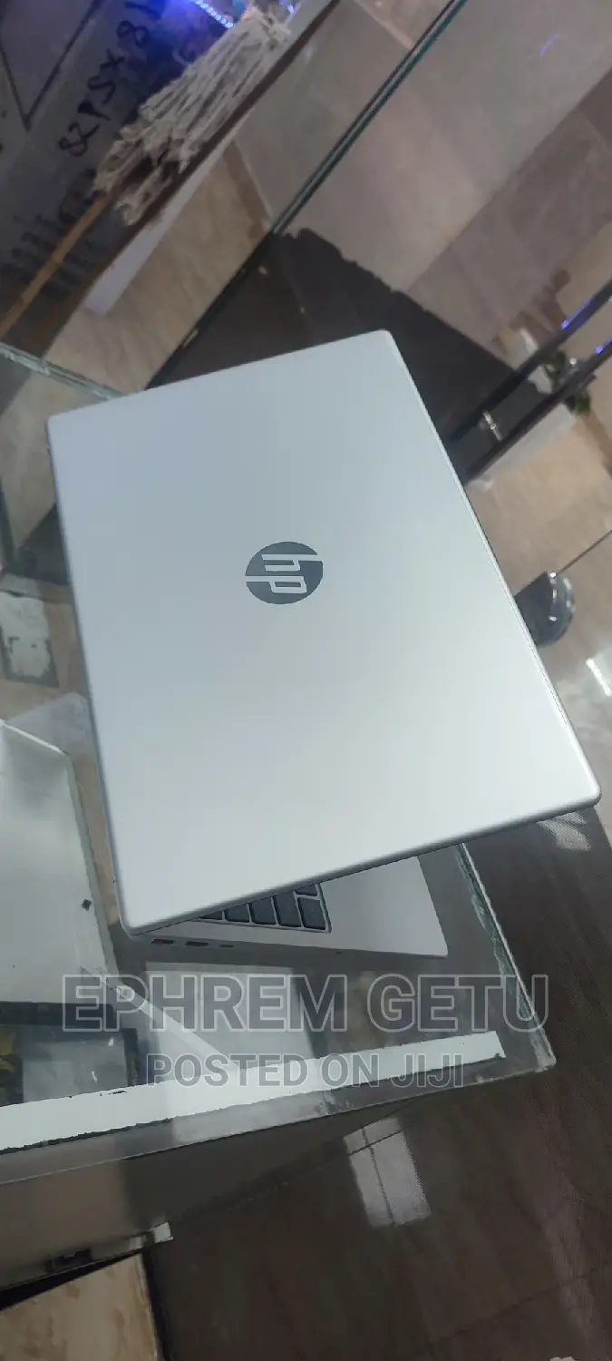 New Laptop HP EliteBook 850 G8 16GB AMD Ryzen 7 SSD 512GB