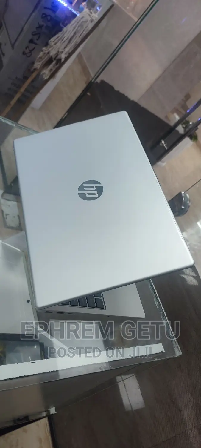 New Laptop HP EliteBook 850 G8 16GB AMD Ryzen 7 SSD 512GB