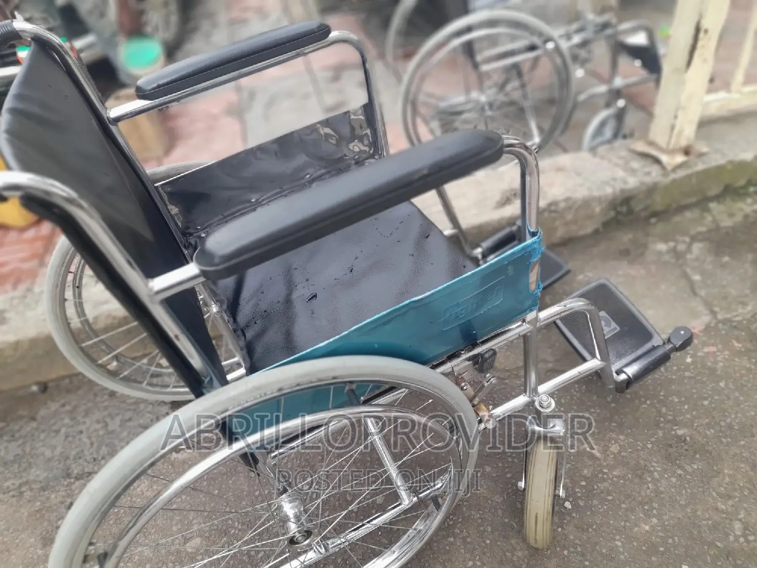 Almost New Almunium Wheelcahir