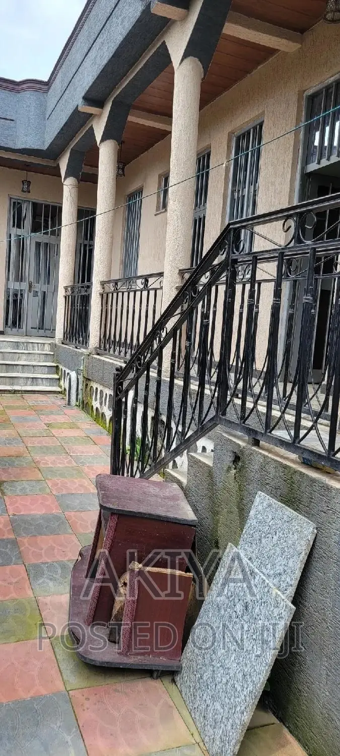 Furnished 4bdrm House in House, Oromia-Finfinne for sale
